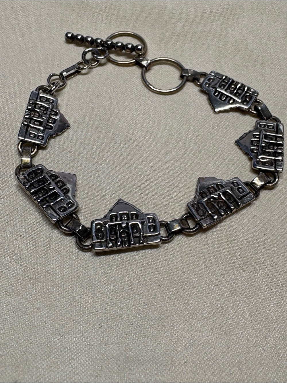 Vintage Women’s Sterling Silver Alamo links bracelet